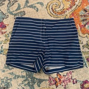 LOFT navy/white shorts